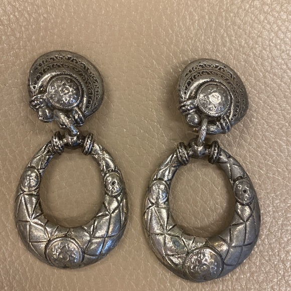 Earring Bundle- 7 pairs - Vintage - Picture 8 of 9